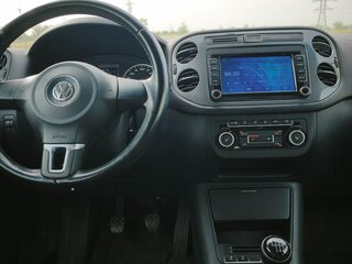 2013 Volkswagen Tiguan I Рестайлинг, белый, 1080000 рублей, вид 5