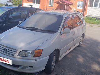 1998 Toyota Ipsum I (M10), белый, 390000 рублей, вид 2