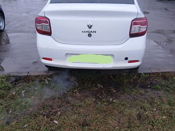 2017 Renault Logan II, белый, 350000 рублей - вид 4