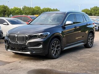 2022 BMW X1 Long 20Li sDrive II (F48) Рестайлинг, чёрный, 1780000 рублей, вид 3