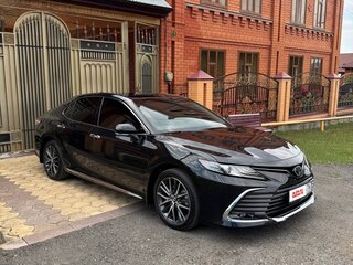 2023 Toyota Camry US Market VIII (XV70) Рестайлинг, чёрный, 3290000 рублей, вид 1
