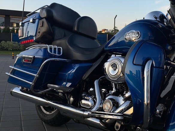 2009 Harley-Davidson Electra Glide, синий, 700000 рублей - вид 8