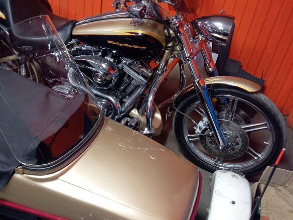 2003 Harley-Davidson CVO, золотистый, 1270000 рублей - вид 30