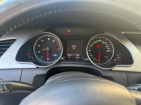 2009 Audi A5 I (8T), серый, 1630000 рублей - вид 11