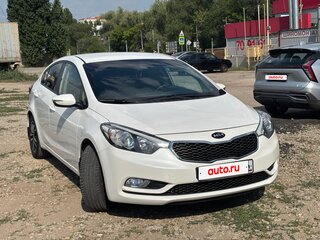 2013 Kia Cerato III, белый, 1095000 рублей, вид 4