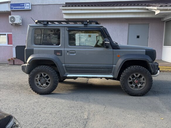 2019 Suzuki Jimny Sierra IV, серый, 2400000 рублей - вид 16