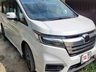 2020 Honda Stepwgn Spada V Рестайлинг, белый, 2500000 рублей, вид 1