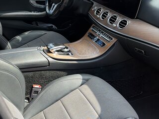 2019 Mercedes-Benz E-Класс 200 V (W213, S213, C238), чёрный, 3000000 рублей, вид 2
