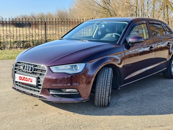 2015 Audi A3 III (8V), пурпурный, 1100000 рублей - вид 25