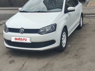 2011 Volkswagen Polo V, белый, 530000 рублей, вид 2