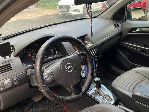 2006 Opel Astra H, серый, 370000 рублей - вид 9