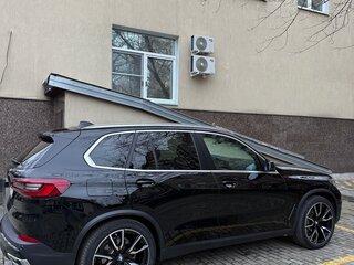 2019 BMW X5 30d IV (G05/G18), чёрный, 6999000 рублей, вид 4