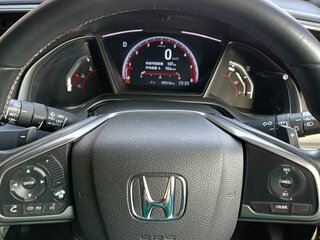 2017 Honda Civic X, белый, 1720000 рублей, вид 5