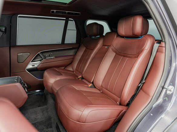 2024 Land Rover Range Rover P530 MHEV Long V, серый, 18999000 рублей - вид 21