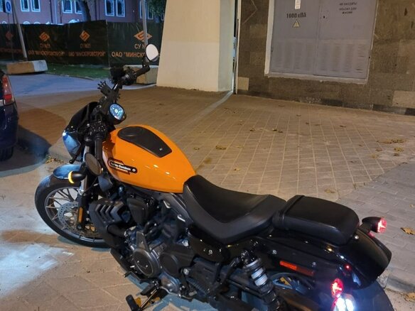2024 Harley-Davidson Nightster, оранжевый, 950000 рублей - вид 31