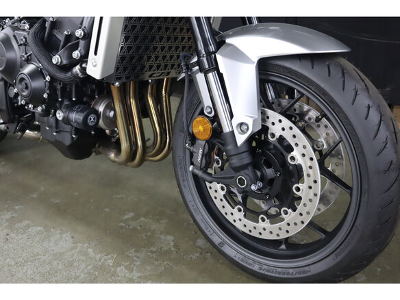 2026 Honda CB 1000F, серый, 1300000 рублей - вид 5