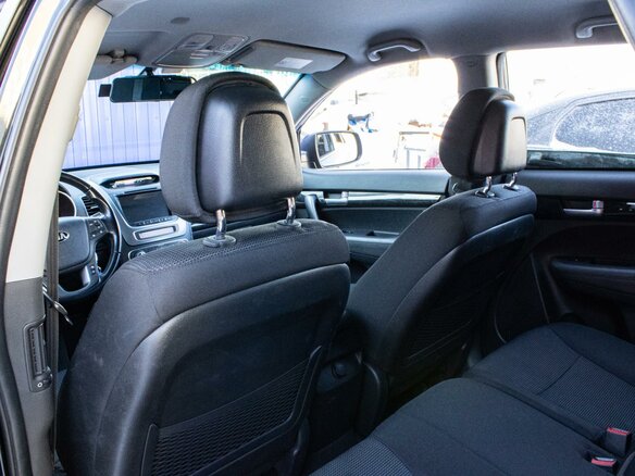 2018 Kia Sorento II Рестайлинг, чёрный, 2109000 рублей - вид 10