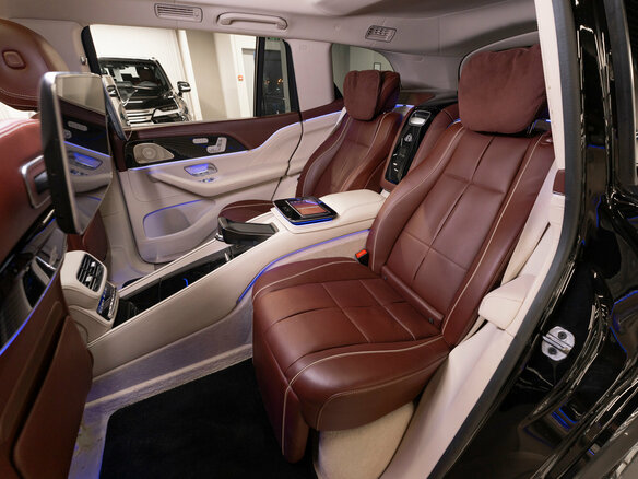 2021 Mercedes-Benz Maybach GLS 600 I, чёрный, 9200000 рублей - вид 13