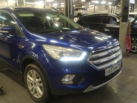 2018 Ford Kuga II Рестайлинг, синий, 1399000 рублей, вид 2