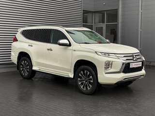 2022 Mitsubishi Montero Sport III Рестайлинг, белый, 4040000 рублей, вид 3