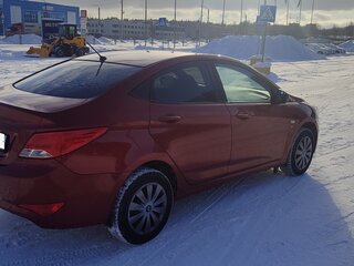 2016 Hyundai Solaris I Рестайлинг, красный, 850000 рублей, вид 4
