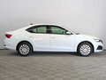 2021 Skoda Octavia IV (A8), белый, 2090000 рублей - вид 3