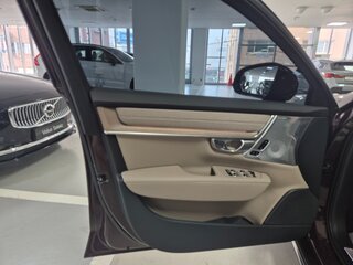 2025 Volvo S90 II Рестайлинг 2, коричневый, 6800000 рублей, вид 5