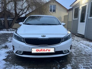 2018 Kia Cerato III Рестайлинг (Classic), белый, 1240000 рублей, вид 3