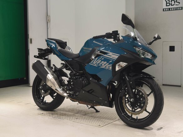 2021 Kawasaki Ninja 400, синий, 650000 рублей