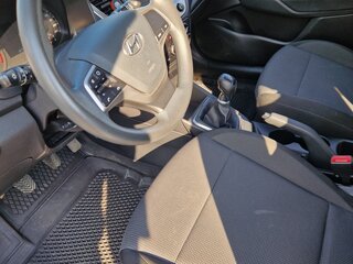 2020 Hyundai Solaris II, белый, 1450000 рублей, вид 5