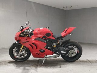 2023 Ducati Panigale V4, красный, 2410000 рублей, вид 2