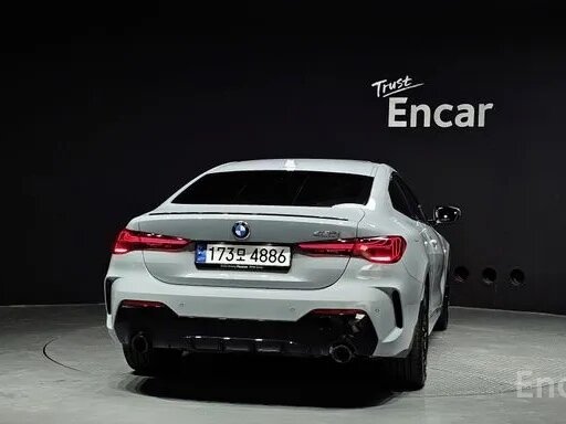 2024 BMW 4 серии 420i G22, G23, G26 Рестайлинг, белый, 6066800 рублей - вид 3