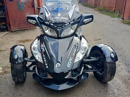 2010 BRP Can-Am Spyder, чёрный, 930000 рублей, вид 1