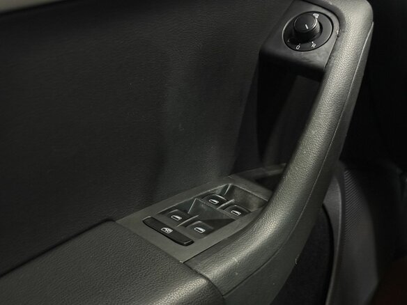 2013 Skoda Octavia III (A7), белый - вид 13