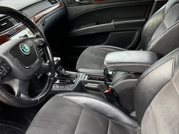 2012 Skoda Superb II, чёрный, 1350000 рублей - вид 2