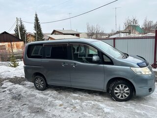 2009 Nissan Serena III (C25), серый, 950000 рублей, вид 3