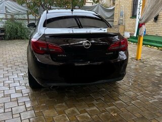 2013 Opel Astra J Рестайлинг, коричневый, 800000 рублей, вид 4