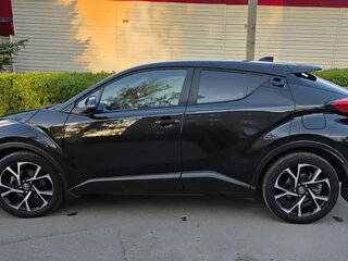 2021 Toyota C-HR I Рестайлинг, чёрный, 2600000 рублей, вид 5