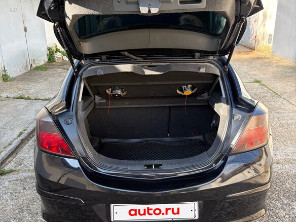 2007 Opel Astra GTC H Рестайлинг, чёрный, 535000 рублей - вид 4