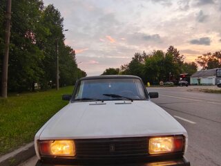 2007 Lada (ВАЗ) 2105, белый, 80000 рублей, вид 2