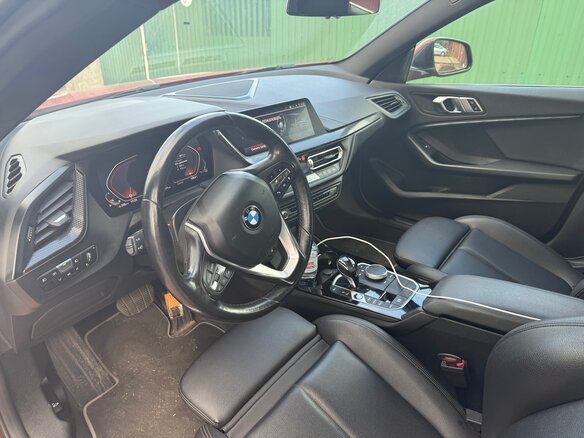2020 BMW 2 серии Gran Coupe 228i xDrive F44, красный, 2850000 рублей - вид 3