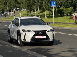2019 Lexus UX 200 I, белый, 2950000 рублей, вид 2