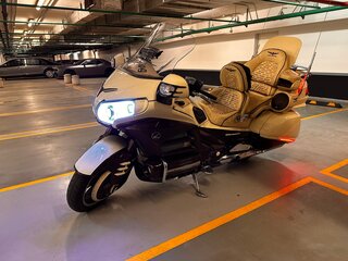 2014 Honda GL 1800 Gold Wing, бежевый, 2530000 рублей, вид 2