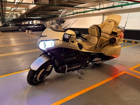 2014 Honda GL 1800 Gold Wing, бежевый, 2530000 рублей, вид 2