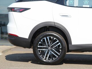 2026 Omoda C7, белый, 3099000 рублей, вид 5