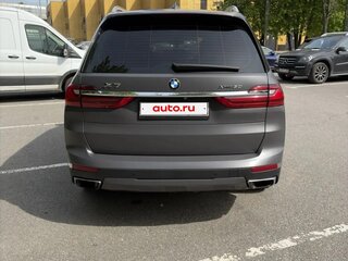 2020 BMW X7 30d I (G07), серый, 6000000 рублей, вид 3