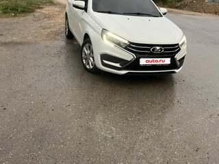 2024 Lada (ВАЗ) Vesta I Рестайлинг (NG), белый, 1400000 рублей, вид 2