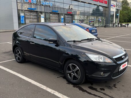 2009 Ford Focus II Рестайлинг, чёрный, 560000 рублей, вид 2