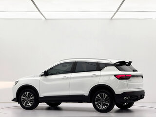 2022 Geely Binyue I Рестайлинг, белый, 1350000 рублей, вид 4