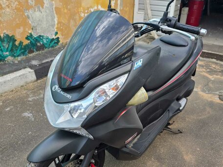 2013 Honda PCX 150, чёрный, 208000 рублей, вид 1